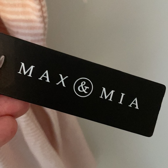 Max and Mia striped l/s top - Picture 2 of 5